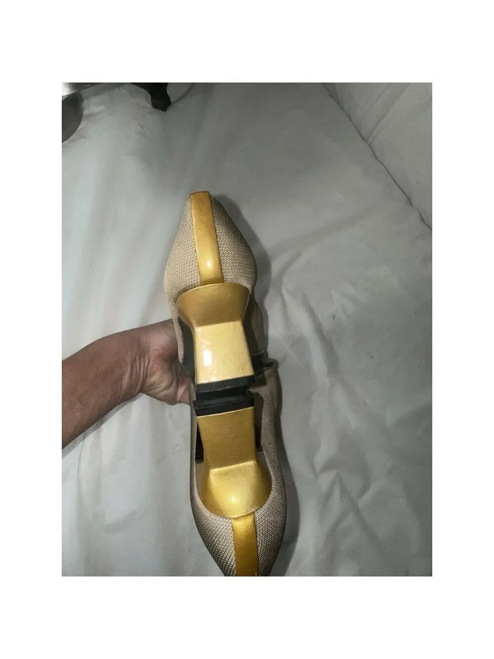 VINTAGE Stuart Weitzman Square Toe Gold Low Heel Shoes Pumps Sz 7 B